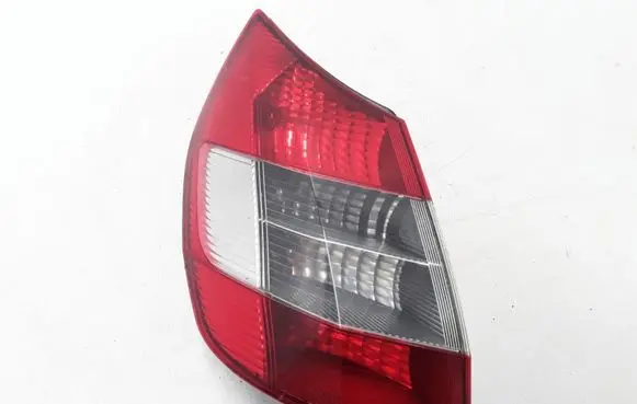 Renault Scenic II - Grand scenic II Rear/tail lights 8200127704