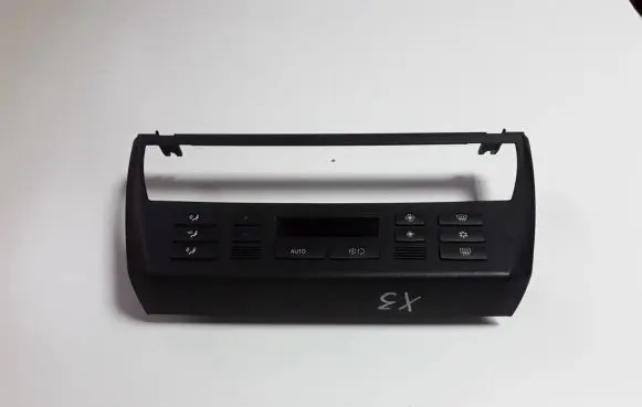 BMW X3 E83 Air conditioner control unit module 3452067