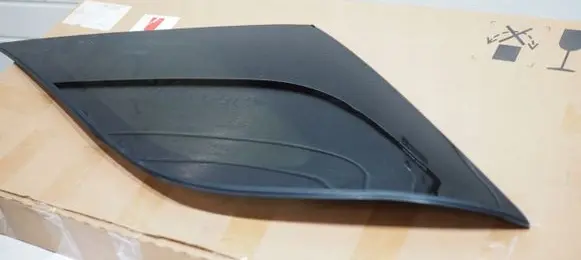 Mercedes-Benz ML W166 Front triangle window/glass a1666702312