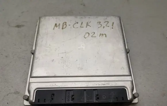 Mercedes-Benz CLK A209 C209 Engine control unit/module 0261208065 A1121533779