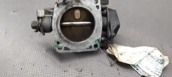 Volvo 850 Throttle body valve 350752671