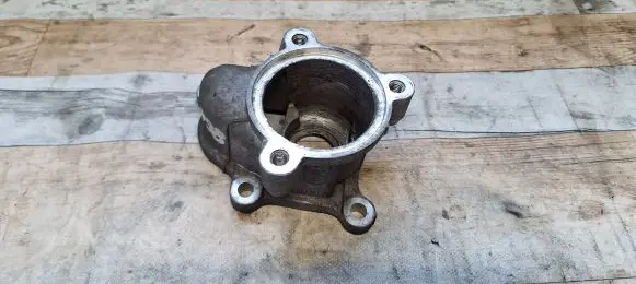 Nissan Almera Tino Thermostat housing 038115