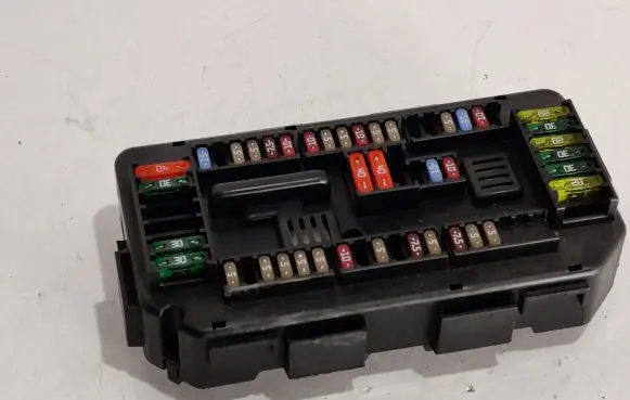 BMW 2 F22 F23 Fuse box set 9337879