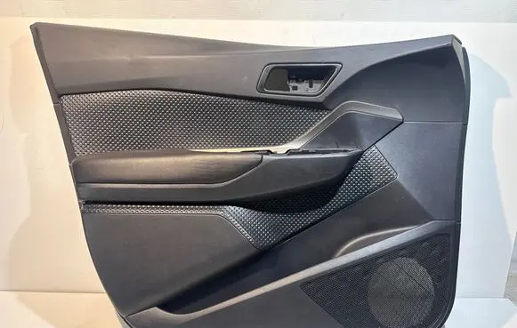 Toyota C-HR I Front door card panel trim 67782X1B2X