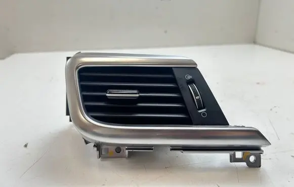 KIA Optima Dashboard side air vent grill/cover trim