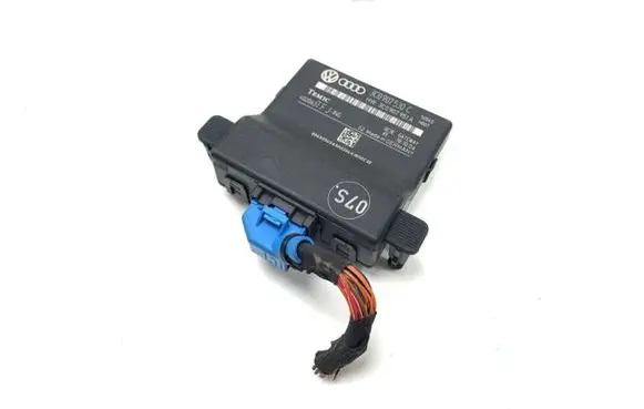 Volkswagen PASSAT B6 Other control units/modules 3C0907530C