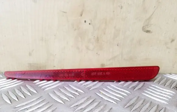 BMW X5 E53 Rear tail light reflector 6901571