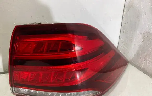 Mercedes-Benz GLE (W166 - C292) Rear/tail lights A1669065802 00197924 YAP2589414