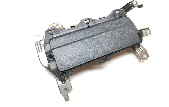 Knee airbag