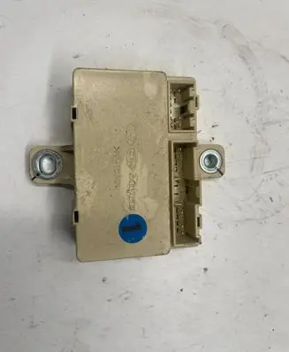 KIA Sportage Door central lock control unit/module 919401F010
