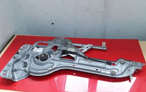 Hyundai Trajet Rear window lifting mechanism without motor 834803A000