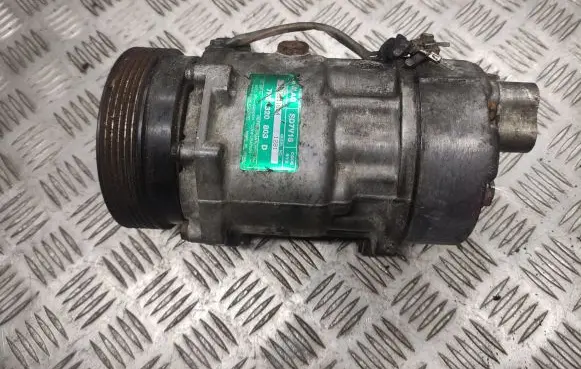 Volkswagen Sharan Air conditioning (A/C) compressor (pump) 7N0820803D SD7V16 2811624