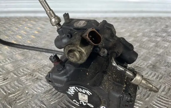 Opel Antara Fuel injection high pressure pump 25184341 28286124 0358705EER
