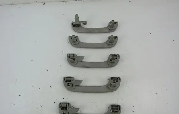 Renault Espace - Grand espace IV Front interior roof grab handle 8200003209