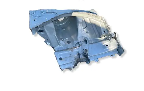 Volvo XC40 Front quarter panel 