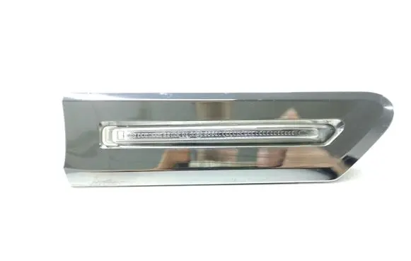 BMW 7 F01 F02 F03 F04 Front fender indicator light 6750100001 63137203372AI10