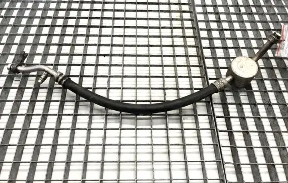 Suzuki Grand Vitara II Air conditioning (A/C) pipe/hose 