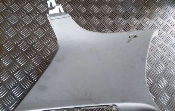 Volkswagen Golf V (D)pillar trim (top) 1K4867295