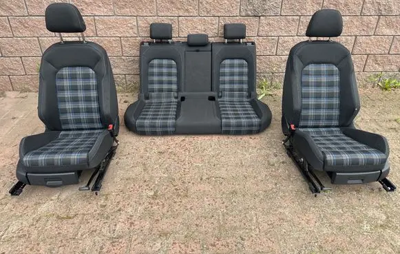 Volkswagen Golf VII Front driver seat