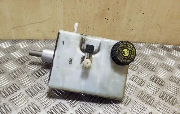 Nissan NV400 Master brake cylinder 03350890491