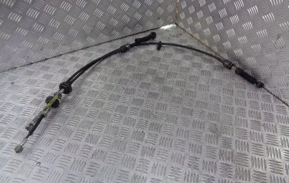 Iveco Daily 3rd gen Gear shift cable bracket 