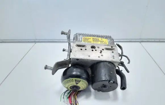 Mercedes-Benz E W211 ABS Pump 0265960035 A0054319712