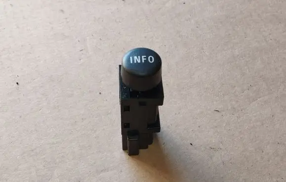 Mitsubishi ASX Other switches/knobs/shifts