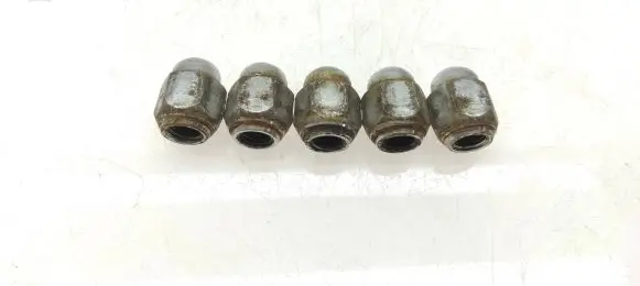 Toyota Corolla Verso AR10 Nuts/bolts 