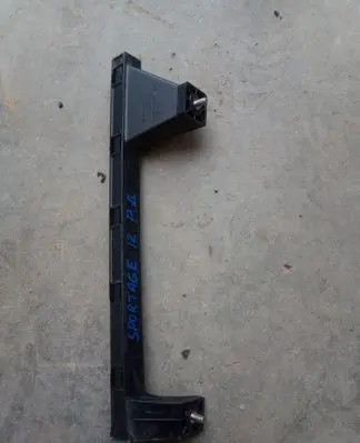 KIA Sportage Front door windshield rail 