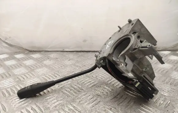 Mercedes-Benz E W211 Cruise control switch A1715402445