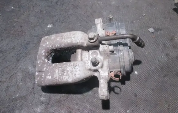 Opel Astra K Rear brake caliper 