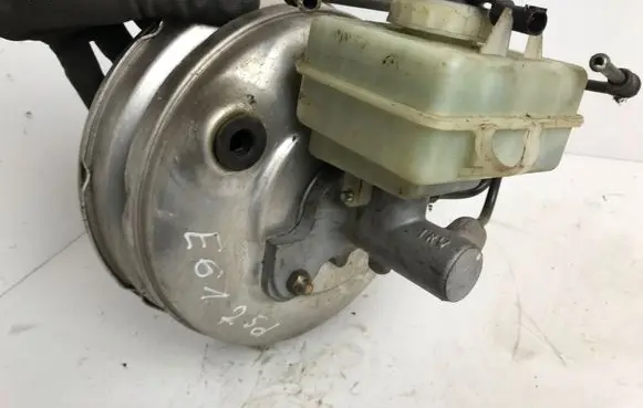 BMW 5 E60 E61 Brake booster 296765937037 32067179
