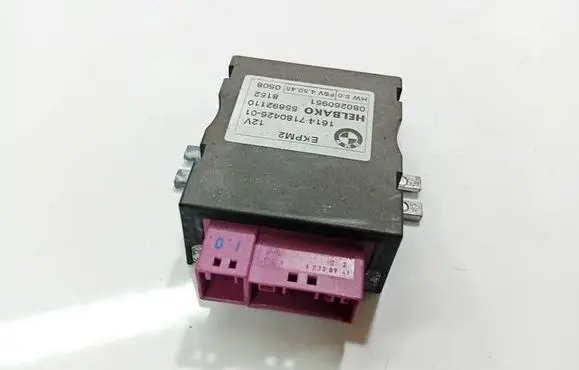 BMW 3 E90 E91 Fuel injection pump control unit/module 1614718042601 16147180426-01