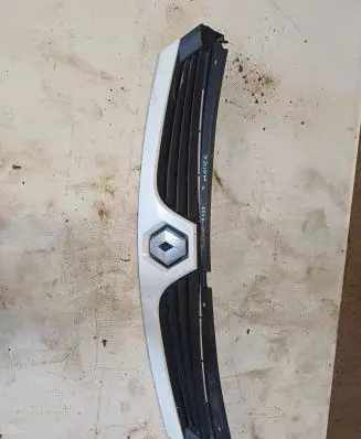Renault Master II Front grill 8200426365
