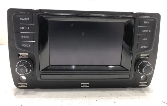 Radio/CD/DVD/GPS head unit