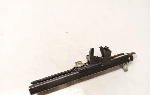 Opel Zafira A Seat belt adjustment rail 090560661