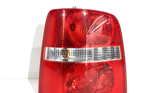 Volkswagen Touran I Rear/tail lights 1T0945095G