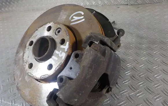 Volkswagen Multivan T5 Front wheel hub spindle knuckle
