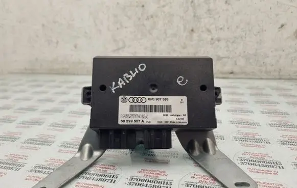 Volkswagen PASSAT B6 Tow bar trailer control unit/module 8P0907383