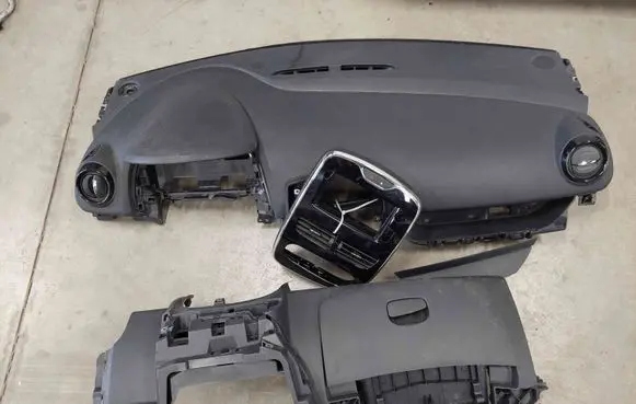 Renault Clio IV Dashboard 682007861R
