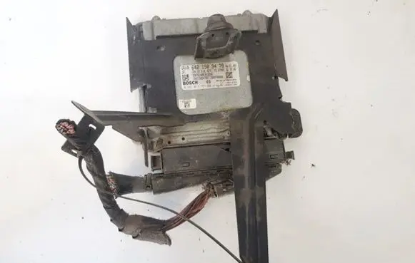 Mercedes-Benz ML W164 Engine control unit/module A6421509478 9307614081016203