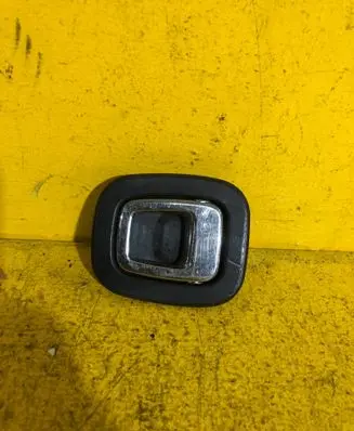 Peugeot 508 RXH Tie down hook / loop 