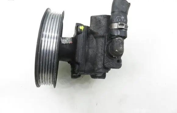 Audi A4 S4 B8 8K Power steering pump 8K0145154