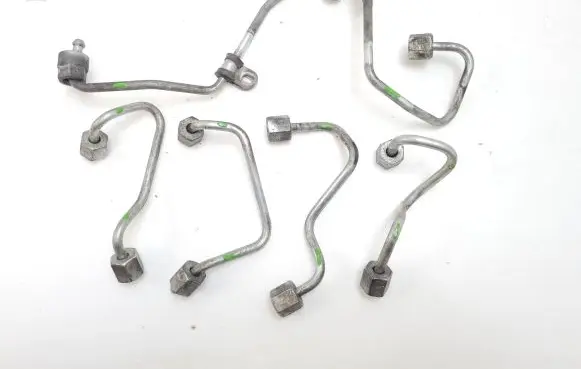 Audi A4 S4 B8 8K Fuel injector supply line/pipe 