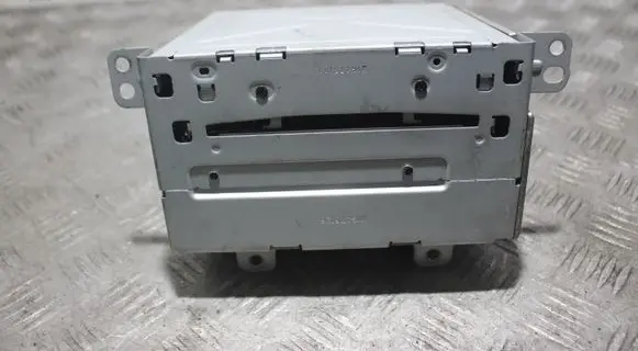 Opel Insignia A Radio/CD/DVD/GPS head unit 13332702