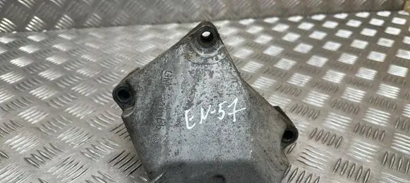 Opel Zafira C Engine mounting bracket 13248477