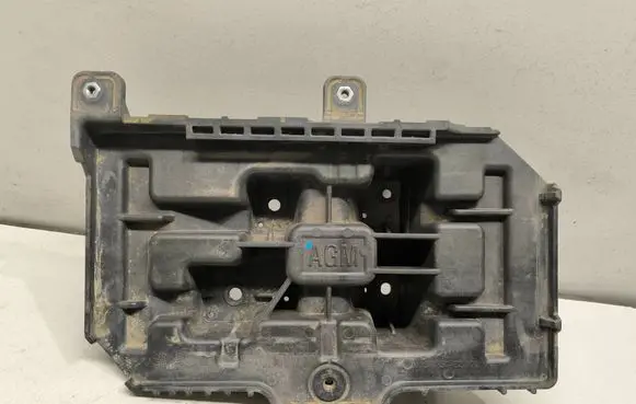 KIA Sorento Battery tray 37150C5002