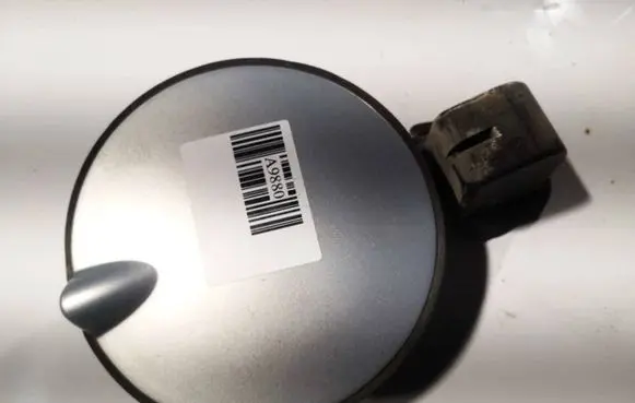 Opel Zafira A Fuel tank cap 90559413