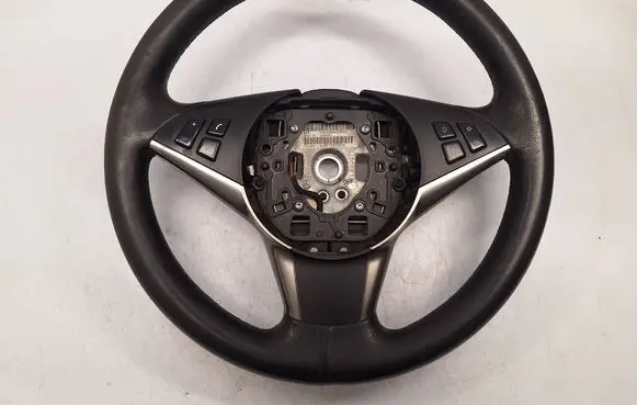 BMW 5 E60 E61 Steering wheel 32346763373