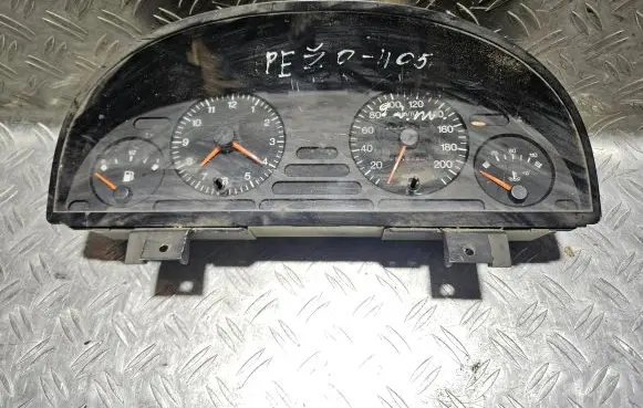 Peugeot 405 Speedometer (instrument cluster) 9617435280